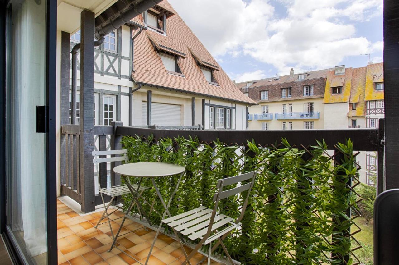Castel Saint Clair - Trois Pieces - Deauville Centre エクステリア 写真