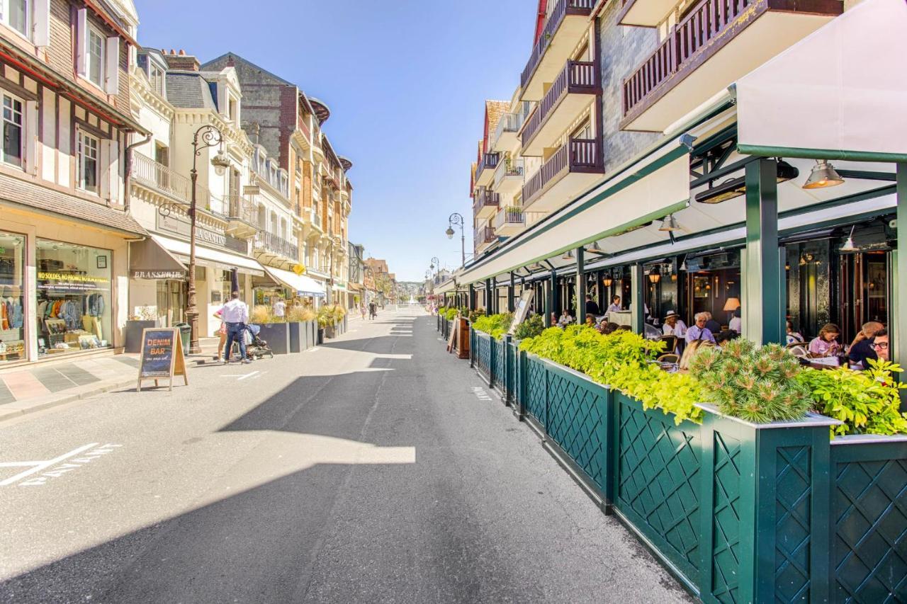 Castel Saint Clair - Trois Pieces - Deauville Centre エクステリア 写真