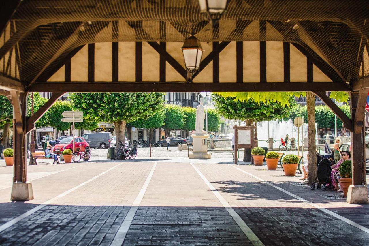 Castel Saint Clair - Trois Pieces - Deauville Centre エクステリア 写真