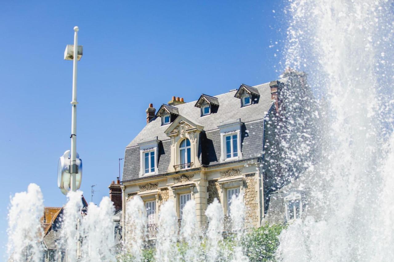 Castel Saint Clair - Trois Pieces - Deauville Centre エクステリア 写真